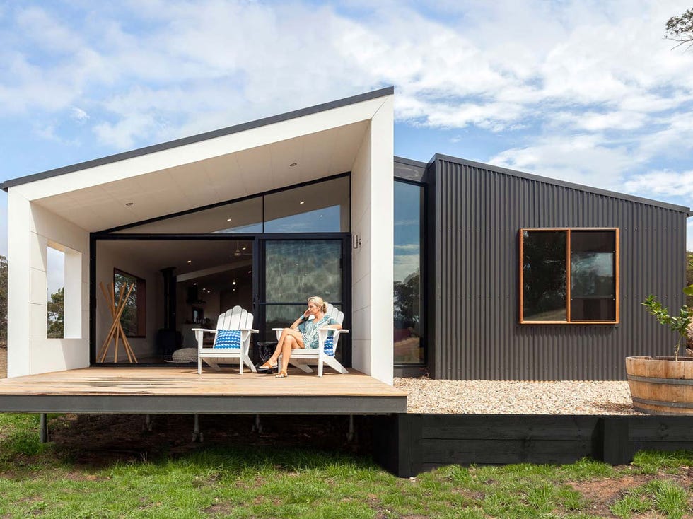 House, Home, Property, Building, Architecture, Facade, Real estate, Room, Roof, Interior design, 