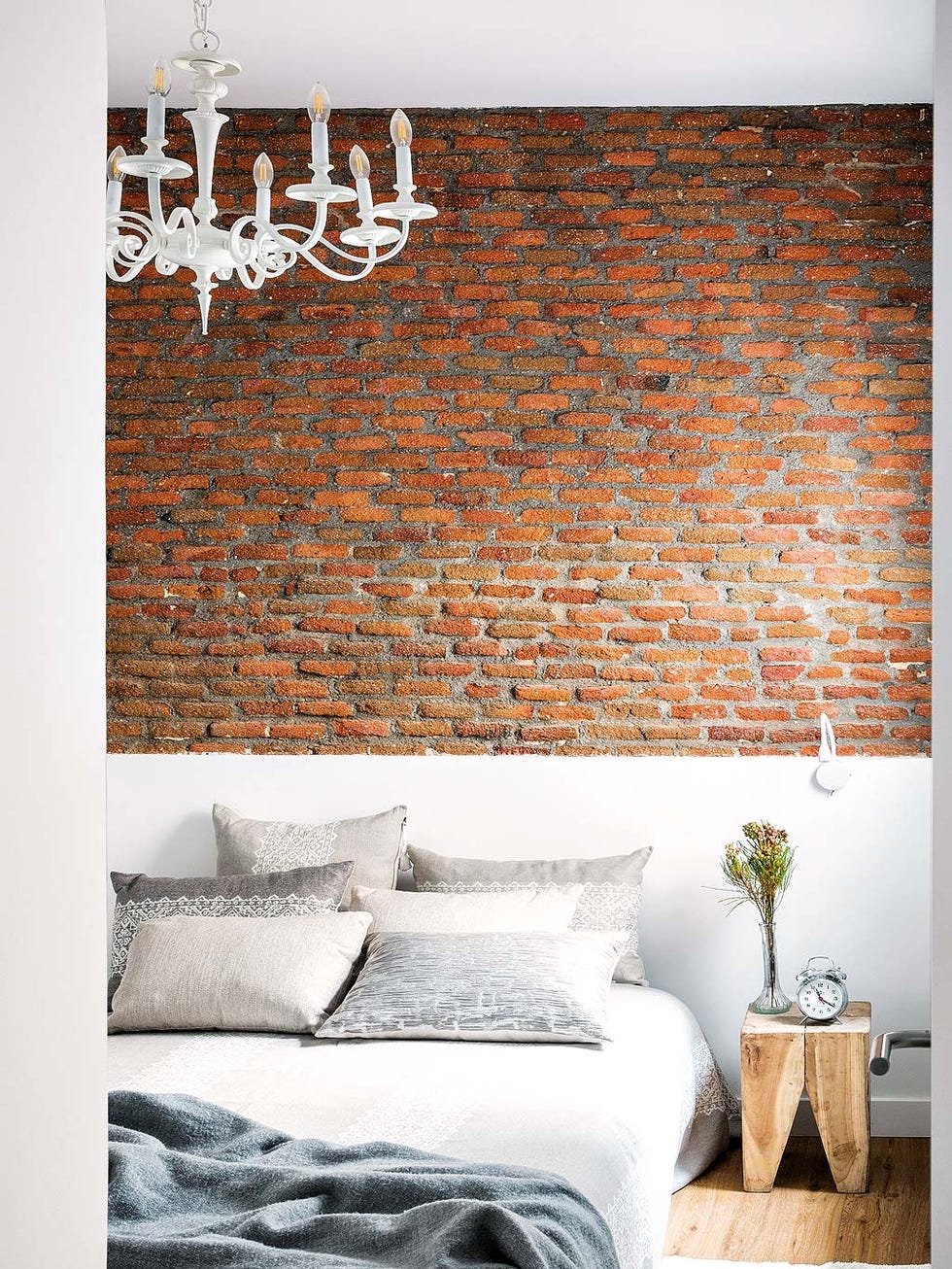 Wall, Brick, Room, Bedroom, Furniture, Bed, Interior design, Orange, Brown, Leaf, 