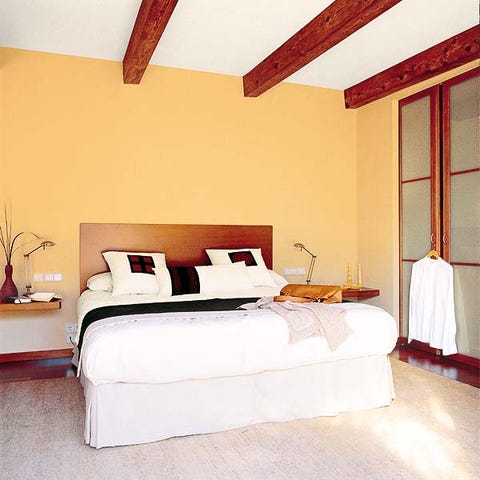 Bed, Room, Interior design, Property, Floor, Bedding, Wall, Textile, Bedroom, Furniture, 