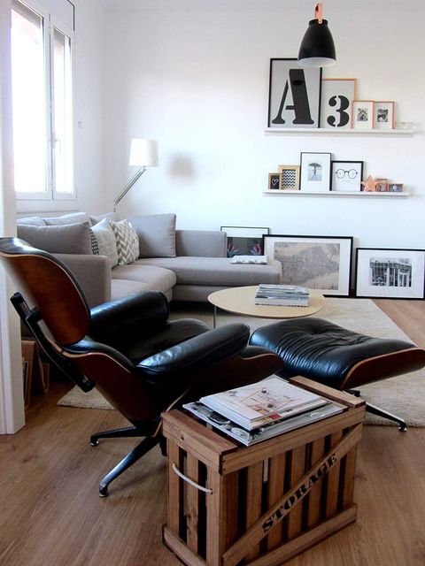 Furniture, Room, Living room, Interior design, Table, Floor, Property, Coffee table, Wood flooring, Hardwood, 