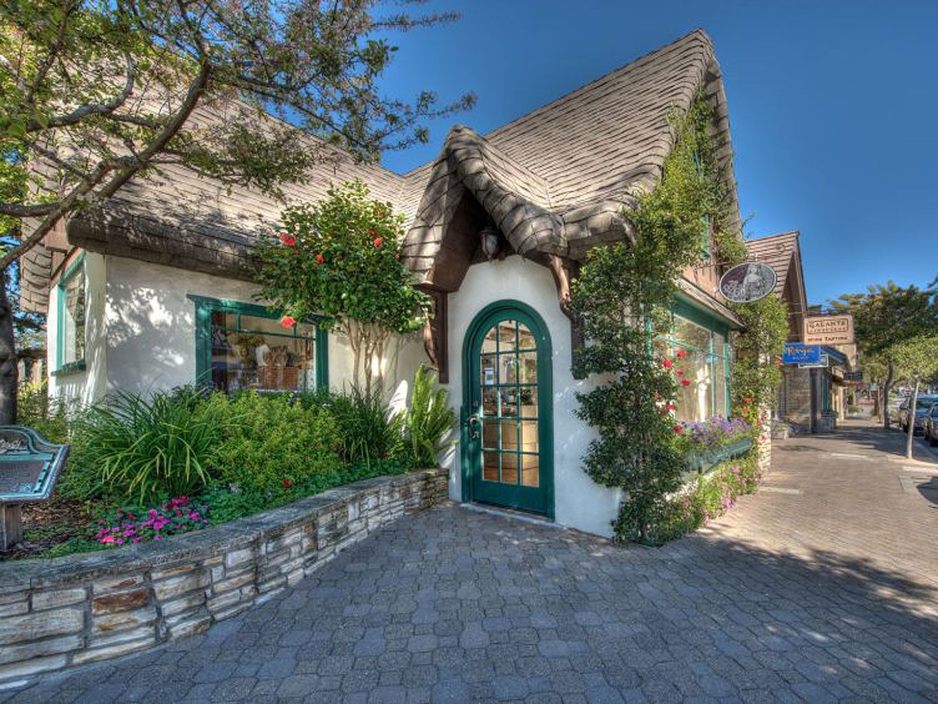 Plant, House, Door, Real estate, Thatching, Roof, Shrub, Cobblestone, Cottage, Flowerpot, 