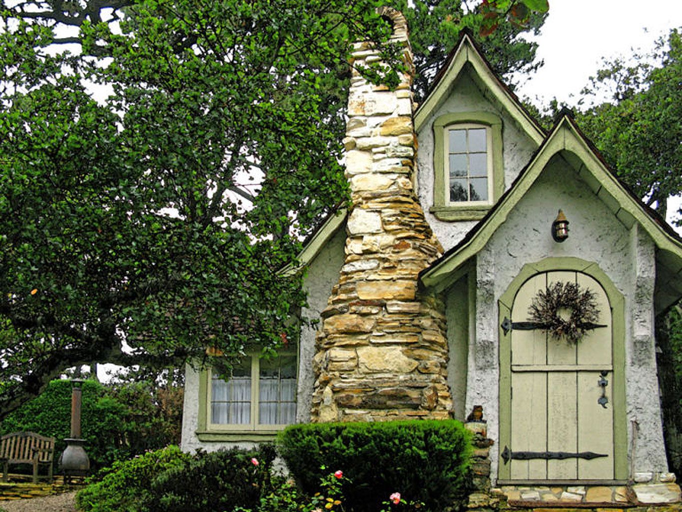 Property, House, Real estate, Home, Building, Door, Wall, Fixture, Residential area, Shrub, 