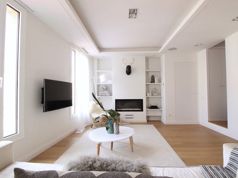 Ceiling, White, Room, Interior design, Property, Living room, Furniture, Building, Floor, House, 