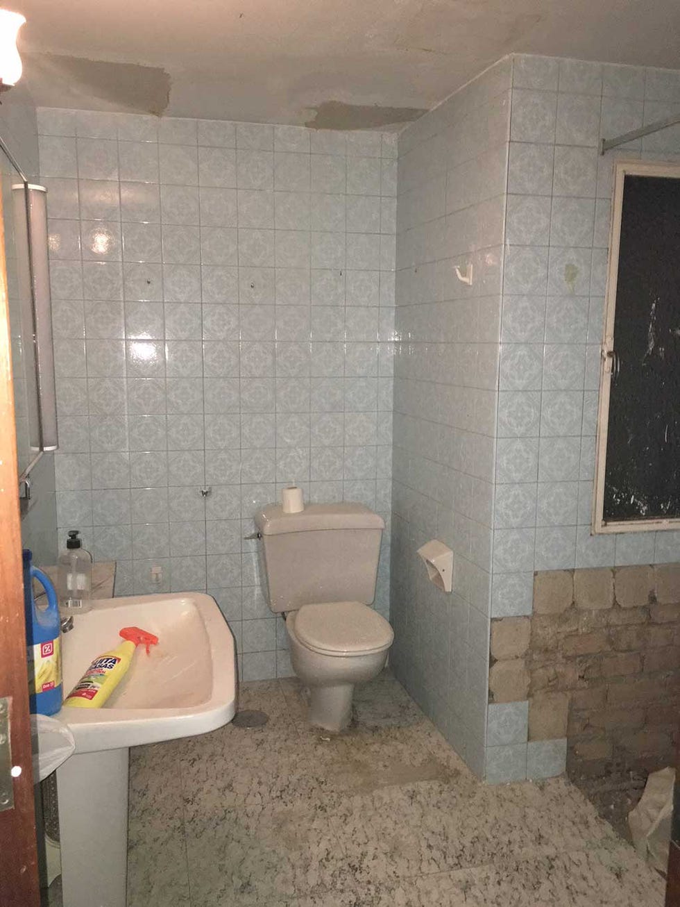 piso en granada, antes y después baño antes