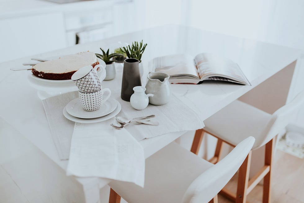 Cocina después de la reforma: comedor de diario