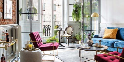 Living room, Furniture, Room, Interior design, Building, Coffee table, Property, Table, Wall, House, Living room, Furniture, Room, Interior design, Building, Coffee table, Property, Table, Wall, House,