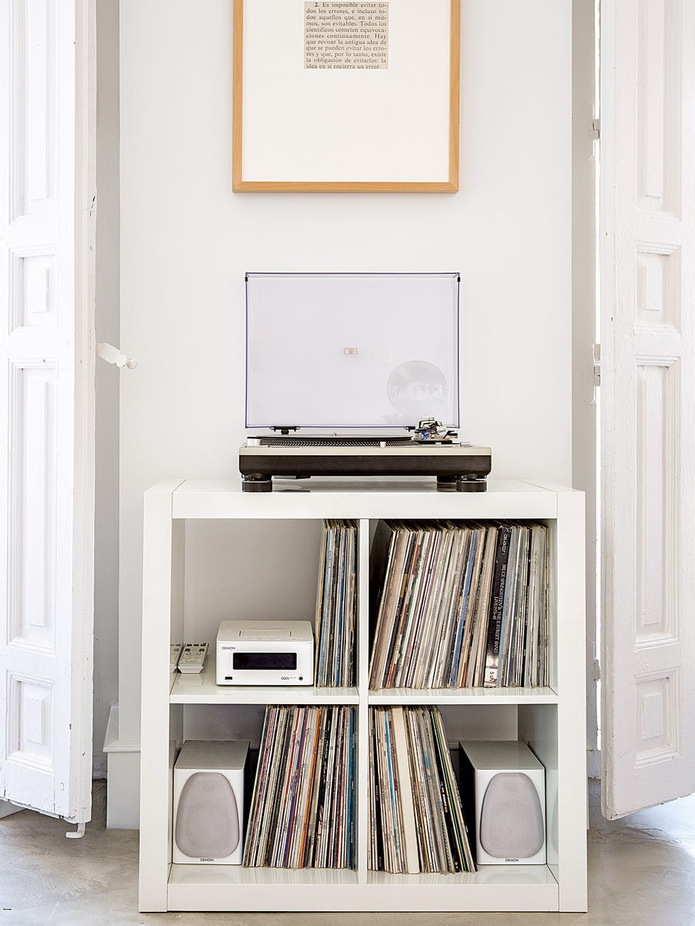 Furniture, Shelf, Room, Shelving, Table, Desk, Drawer, Chest of drawers, Bookcase, Interior design, 