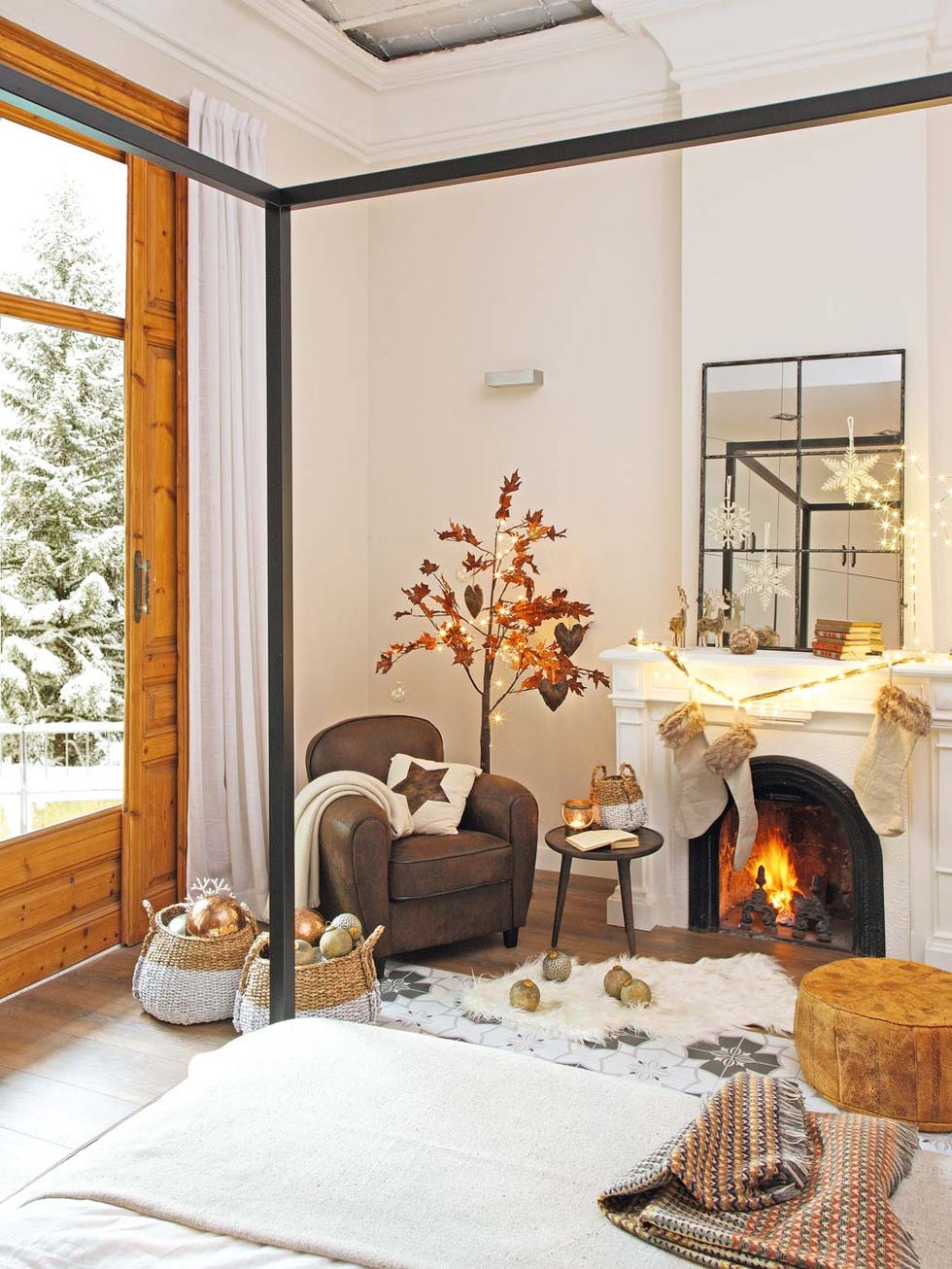 piso moderno con pasado señorial dormitorio principal con chimenea