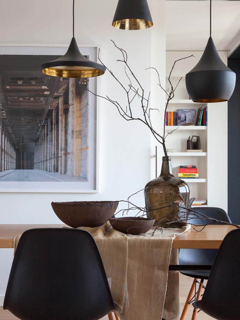 Room, Interior design, Table, Interior design, Lamp, Lighting accessory, Home, House, Twig, Costume accessory, 