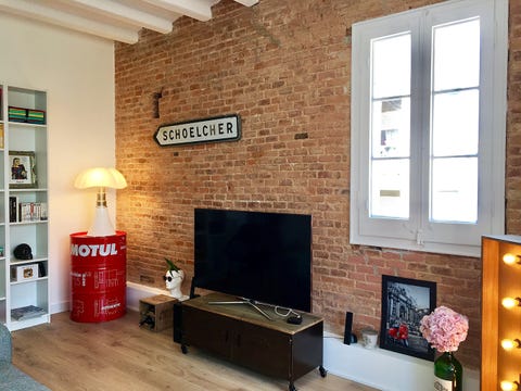 Room, Brick, Living room, Wall, Interior design, Property, Furniture, Building, Hearth, Floor, 