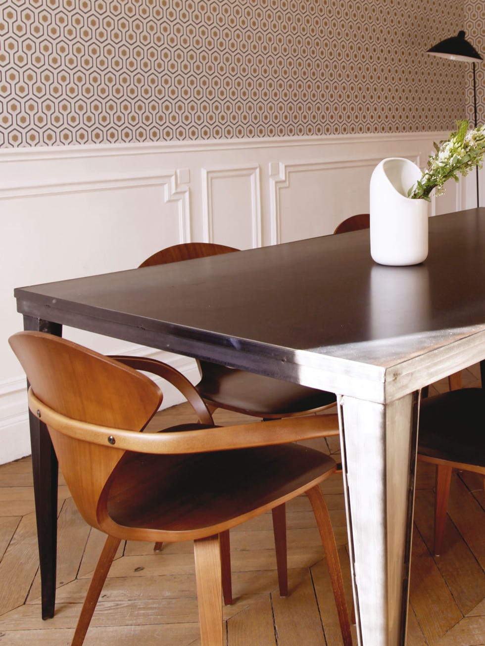 Wood, Brown, Floor, Hardwood, Flooring, Table, Furniture, Room, Interior design, Wood stain, 