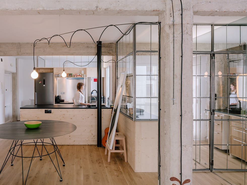 Interior design, Building, Room, Floor, Ceiling, Furniture, Wall, Architecture, Loft, Table, 