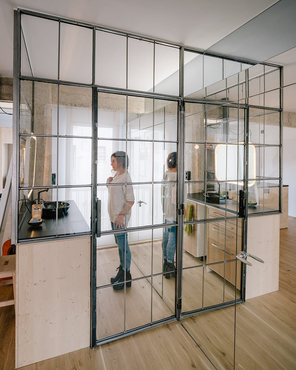 Glass, Building, Architecture, Display case, Transparent material, Door, Interior design, Furniture, Aluminium, Metal, 