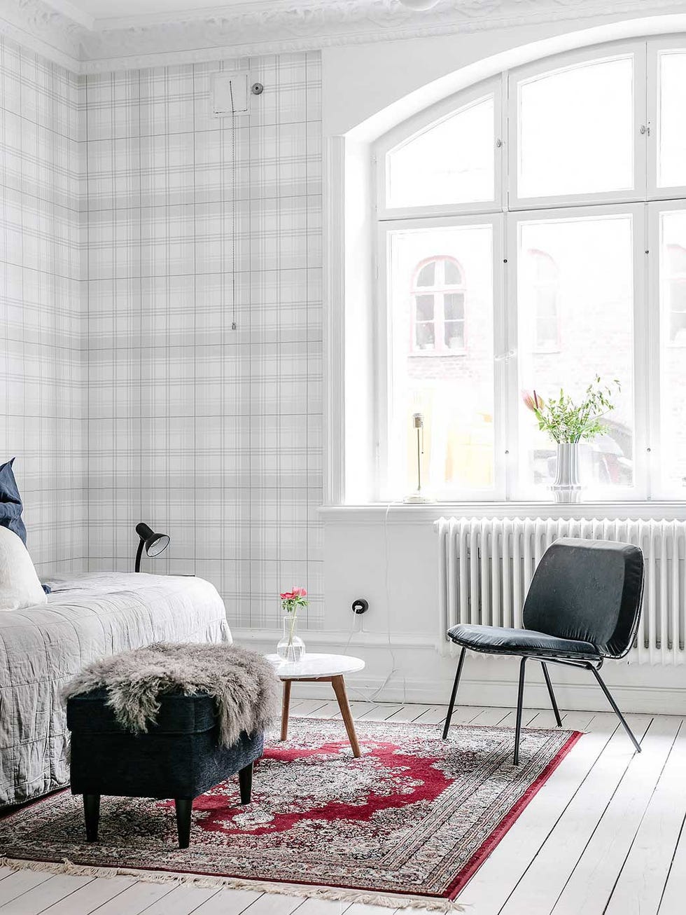 White, Furniture, Room, Living room, Interior design, Chair, Home, Couch, Floor, Coffee table, 