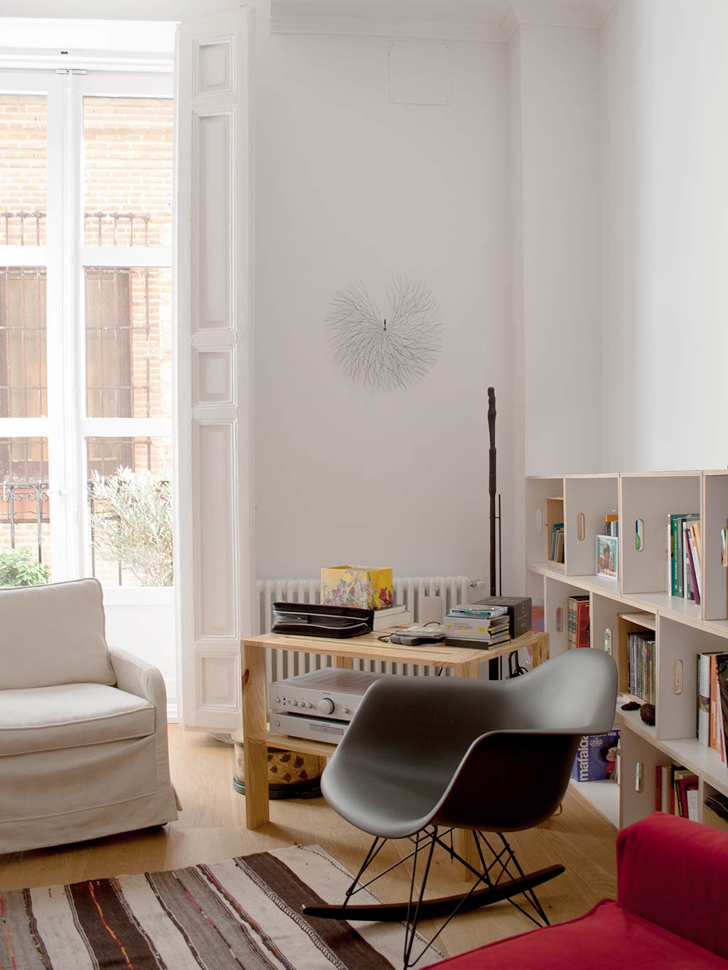 Wood, Room, Interior design, Floor, Flooring, Furniture, Wall, Home, Living room, Shelf, 