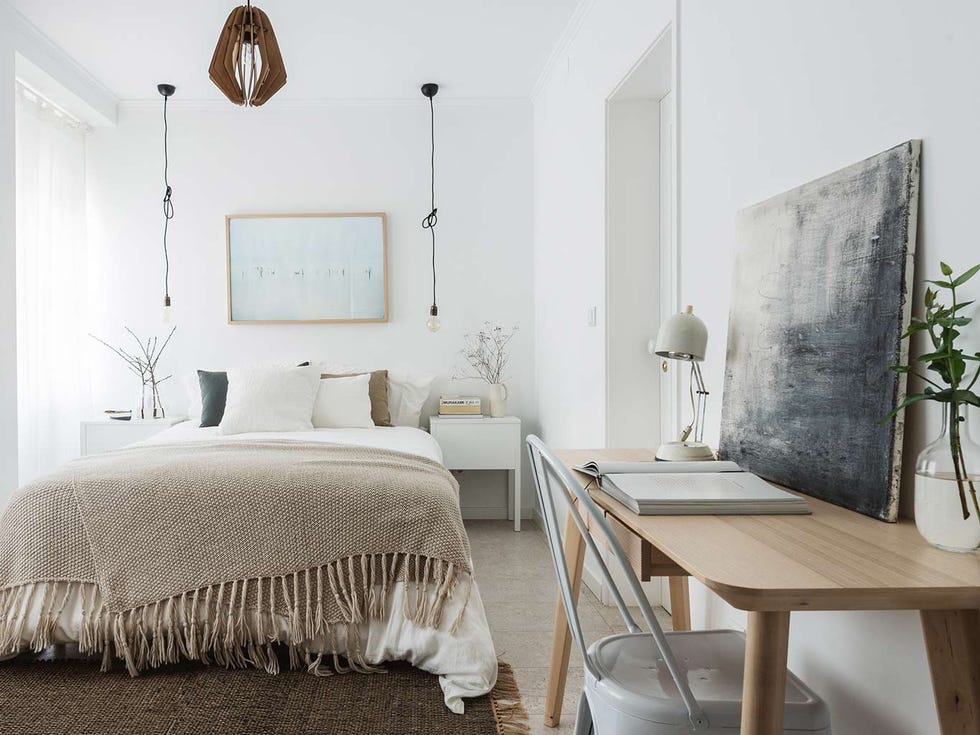 Bed, Room, Wood, Interior design, Floor, Bedding, Textile, Wall, Bedroom, Bed sheet, 