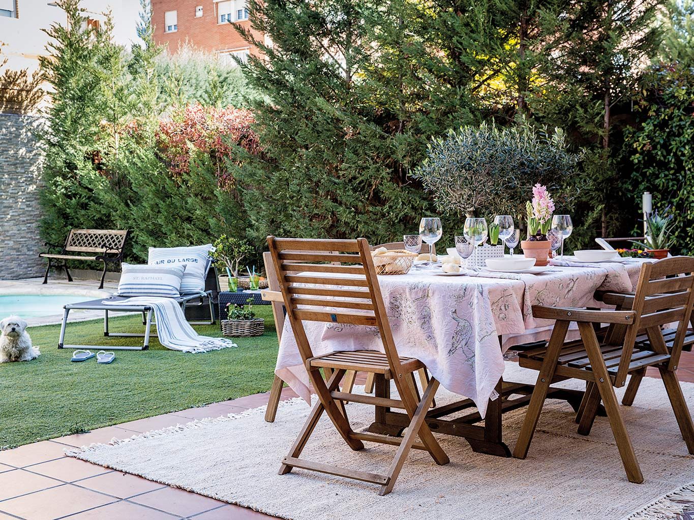 Furniture, Property, Backyard, Table, Chair, Outdoor table, Garden, Yard, Patio, Real estate, 