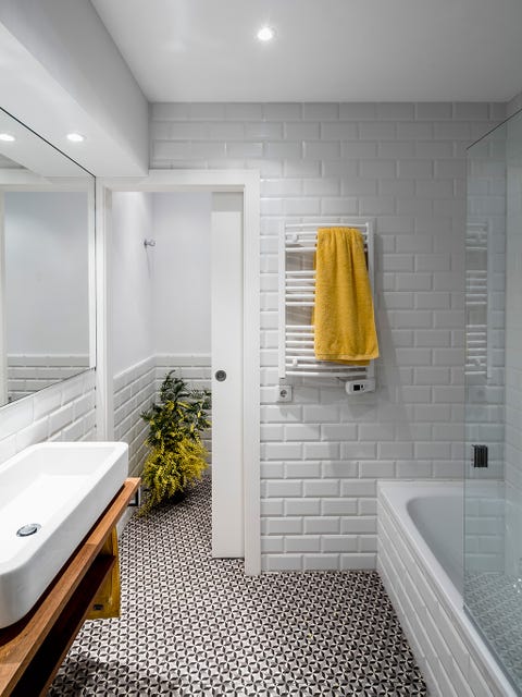 Bathroom, Room, Tile, Property, Interior design, Yellow, Floor, Ceiling, Plumbing fixture, Architecture, 