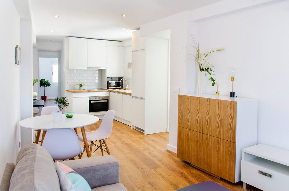 Room, Furniture, White, Property, Interior design, Building, Floor, House, Real estate, Living room, 
