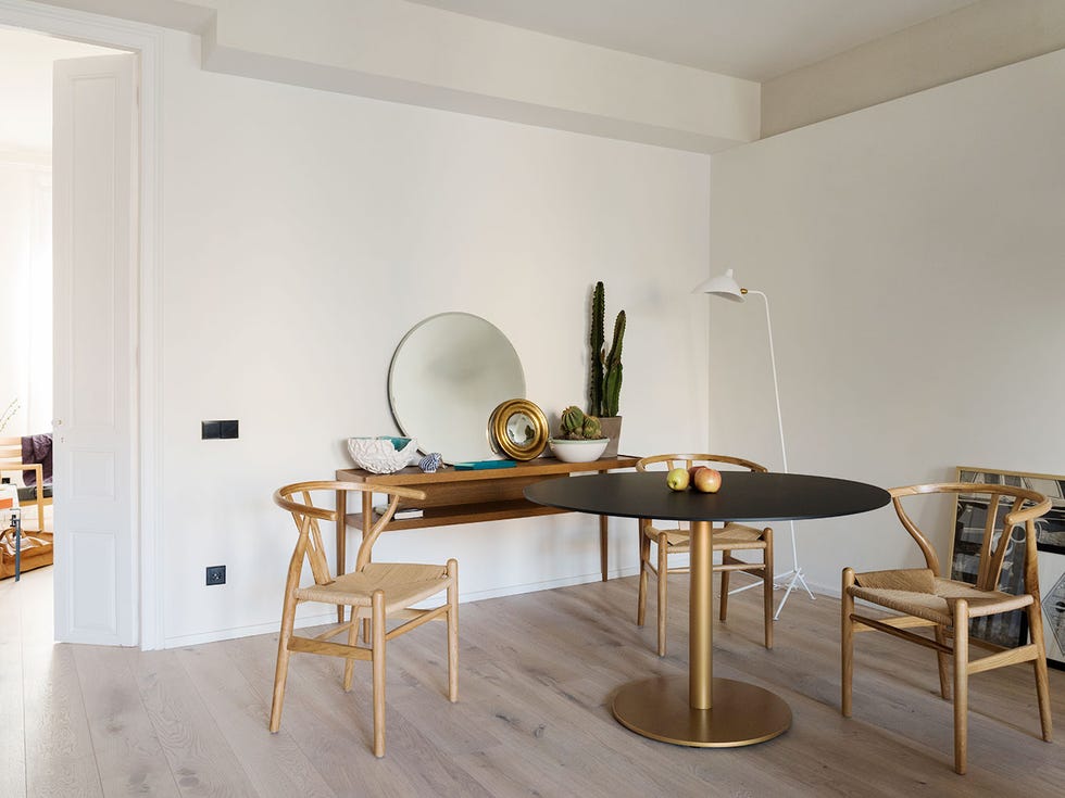 Furniture, Room, Table, Interior design, Property, Floor, Dining room, Wall, Coffee table, Flooring, 