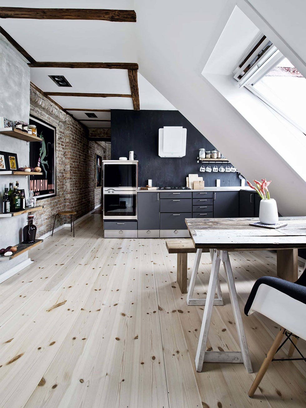 Room, Furniture, Interior design, Floor, Property, Attic, Building, Ceiling, House, Table, 