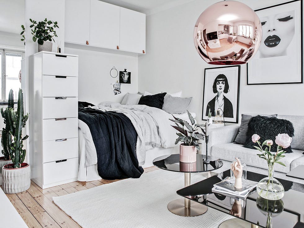 Black, White, Room, Black-and-white, Furniture, Interior design, Monochrome photography, Living room, Bedroom, Wall, 
