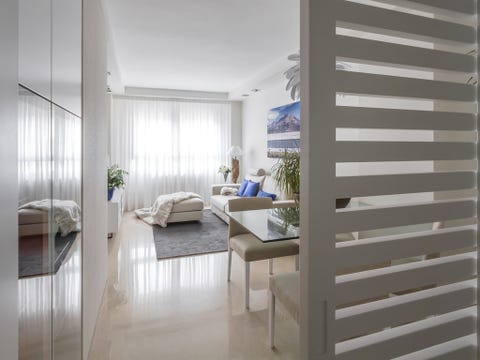 Wood, Interior design, Floor, Property, Room, Flooring, Wall, Hardwood, Real estate, Fixture, 
