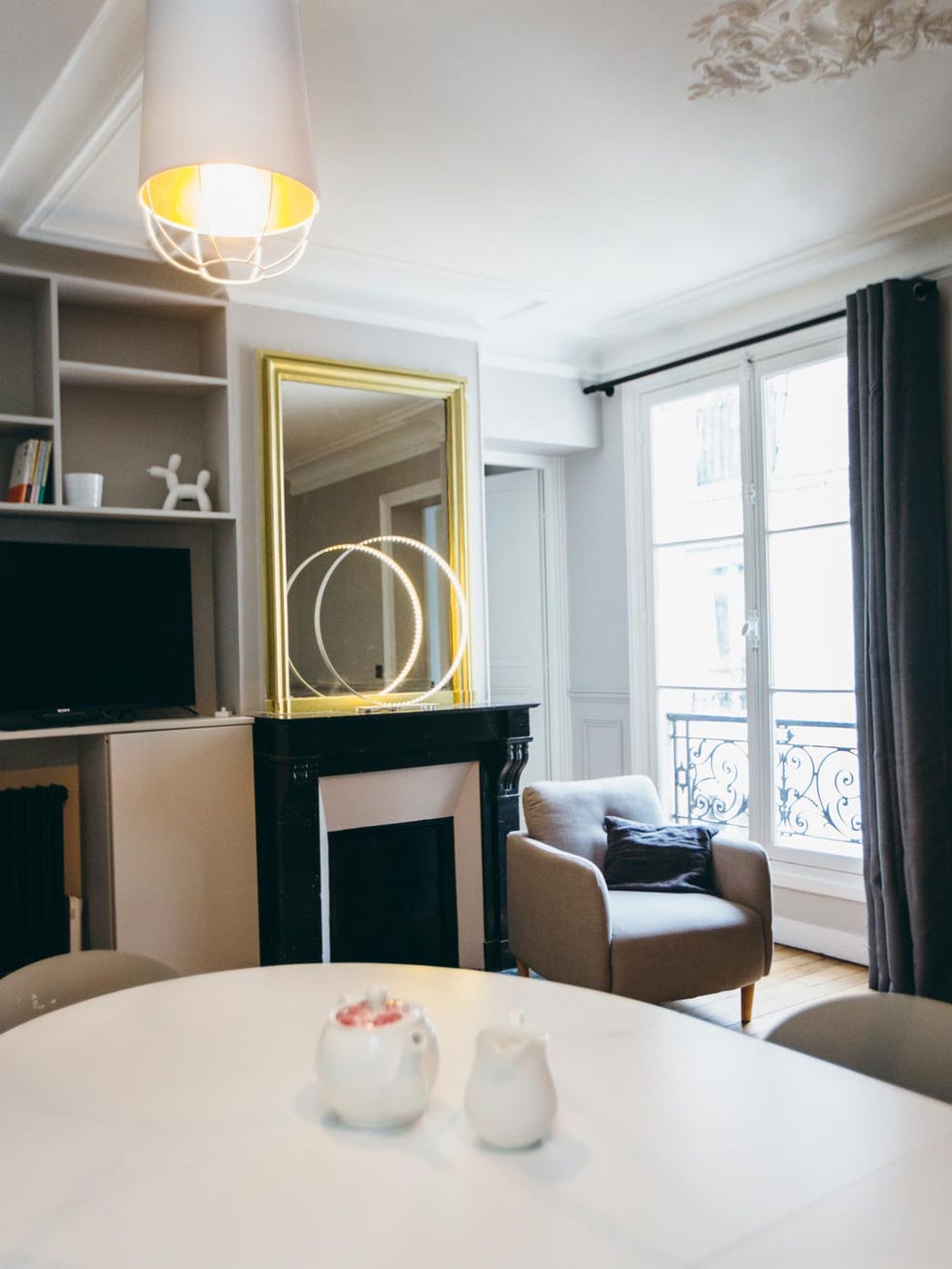 Room, Furniture, Interior design, Property, Living room, Yellow, Building, Table, Ceiling, House, 