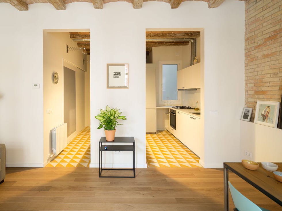 Floor, Wood, Flooring, Interior design, Property, Room, Ceiling, Wall, Real estate, Interior design, 
