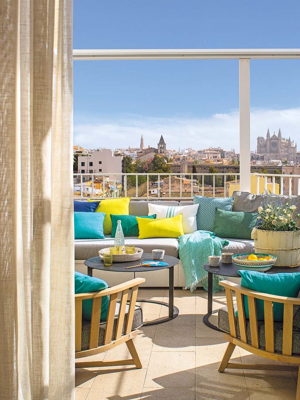 Blue, Property, Furniture, Room, Turquoise, Interior design, Building, Yellow, House, Real estate, 