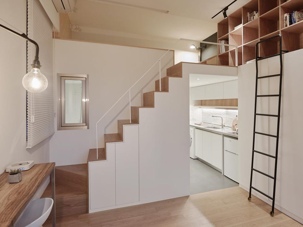 Wood, Floor, Interior design, Room, Flooring, Property, Architecture, Wall, Ceiling, Light fixture, 
