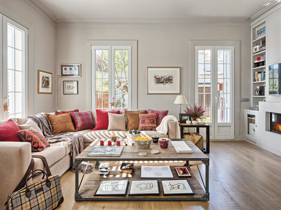 Room, Interior design, Floor, Living room, Home, Wall, Flooring, Table, Couch, Furniture, 