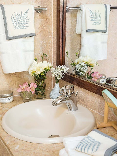 Room, Plumbing fixture, Interior design, Bathroom sink, Porcelain, Sink, Ceramic, Tap, Flower Arranging, Plumbing, 