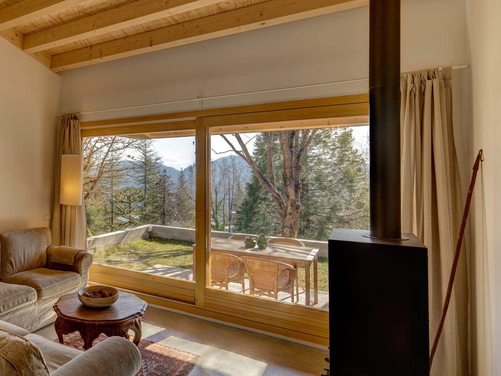 Wood, Interior design, Room, Property, Floor, Flooring, Ceiling, Hardwood, Real estate, Interior design, 