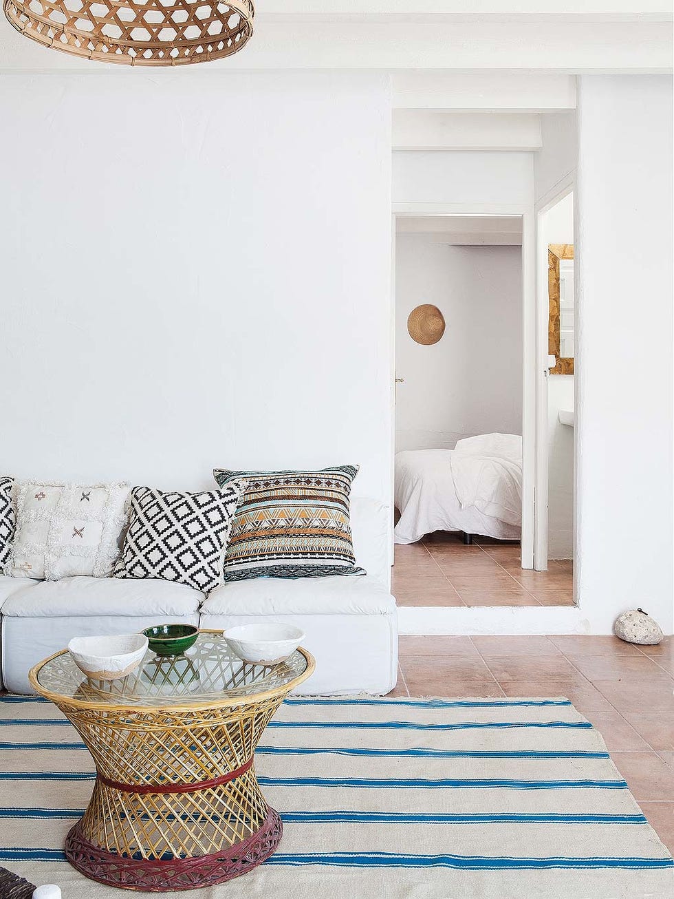 Room, Interior design, Floor, Textile, Wall, White, Bed, Flooring, Linens, Bedroom, 