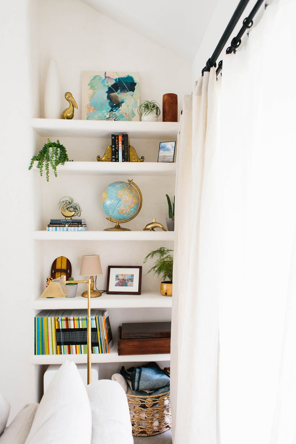 Shelf, White, Room, Furniture, Shelving, Blue, Interior design, Wall, Property, Home, 