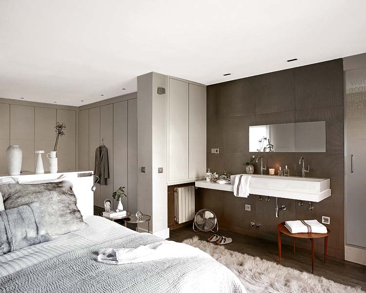 Bedroom, Bed, Furniture, Room, White, Interior design, Bed sheet, Property, Bed frame, Mattress, 