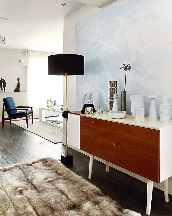 Furniture, Room, Interior design, Floor, Property, Table, Living room, Chest of drawers, Wall, Building, 