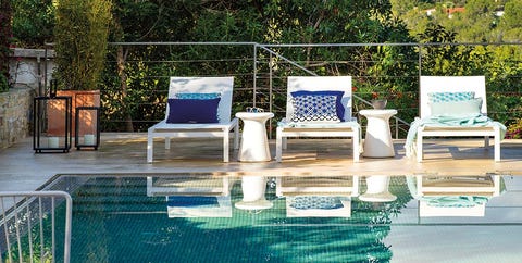 Una casa con piscina Una casa con piscina