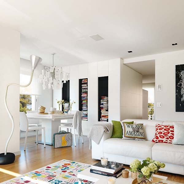 Diseño interior del hogar en sala de estar con cocina abierta en la casa  tipo loft