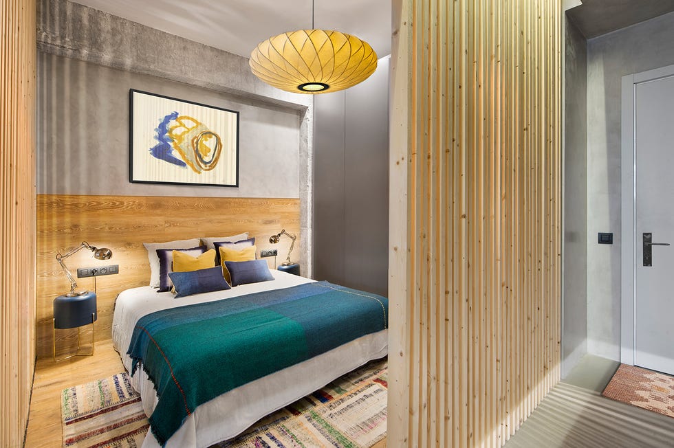 Apartamento 46 m: Dormitorio de madera