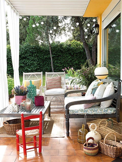 Room, Furniture, Property, Interior design, Living room, Home, Porch, House, Building, Patio, 