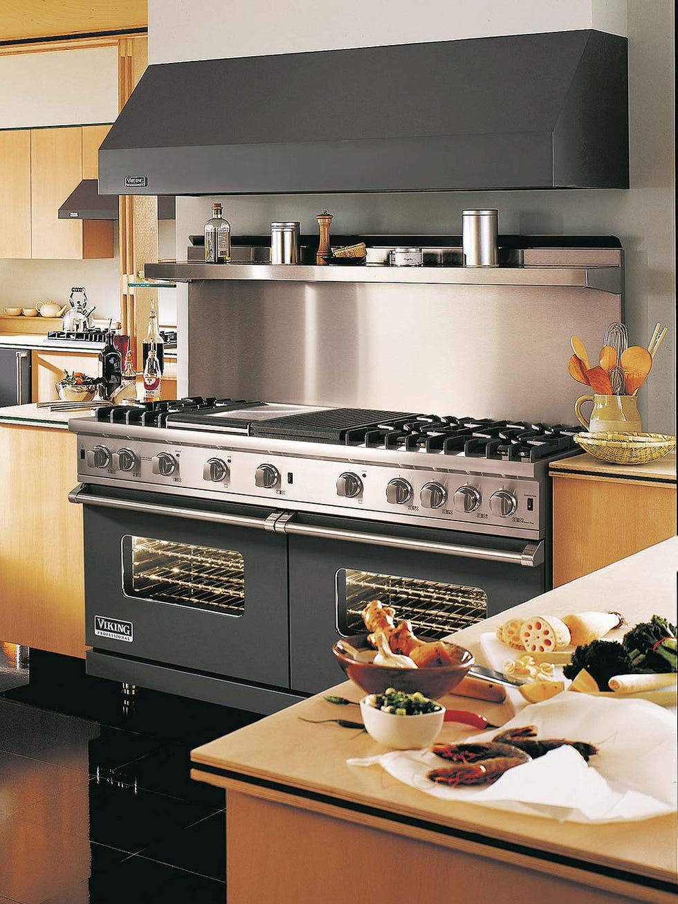 Kitchen, Room, Kitchen stove, Countertop, Furniture, Cabinetry, Property, Kitchen appliance, Major appliance, Gas stove, 