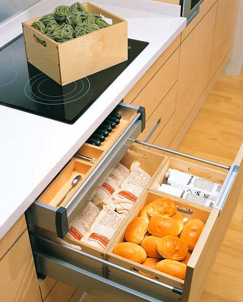 Wood, Ingredient, Tangerine, Food, Hardwood, Citrus, Mandarin orange, Wood stain, Tangelo, Bitter orange, 