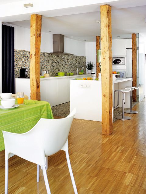Wood, Floor, Room, Flooring, Yellow, Interior design, Furniture, Hardwood, Wood flooring, Laminate flooring, 