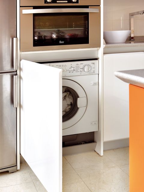 Floor, Major appliance, Flooring, White, Home appliance, Kitchen appliance, Grey, Clothes dryer, Washing machine, Kitchen, 