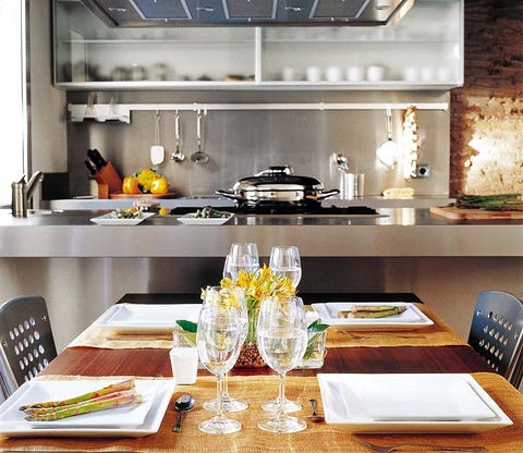 Dishware, Serveware, Room, Tableware, Table, Furniture, Kitchen, Countertop, Major appliance, Plate, 