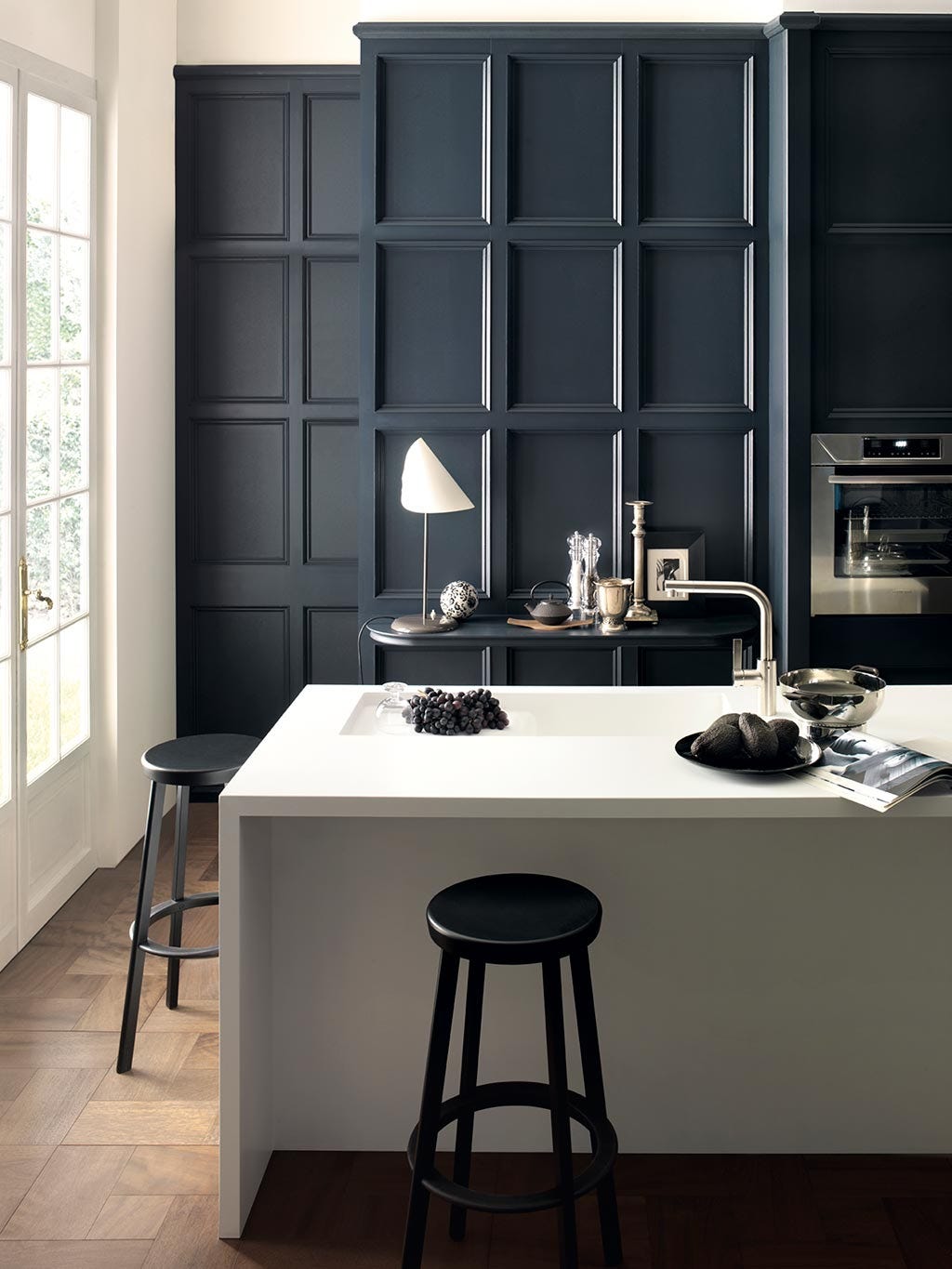 cocina en blanco y negro