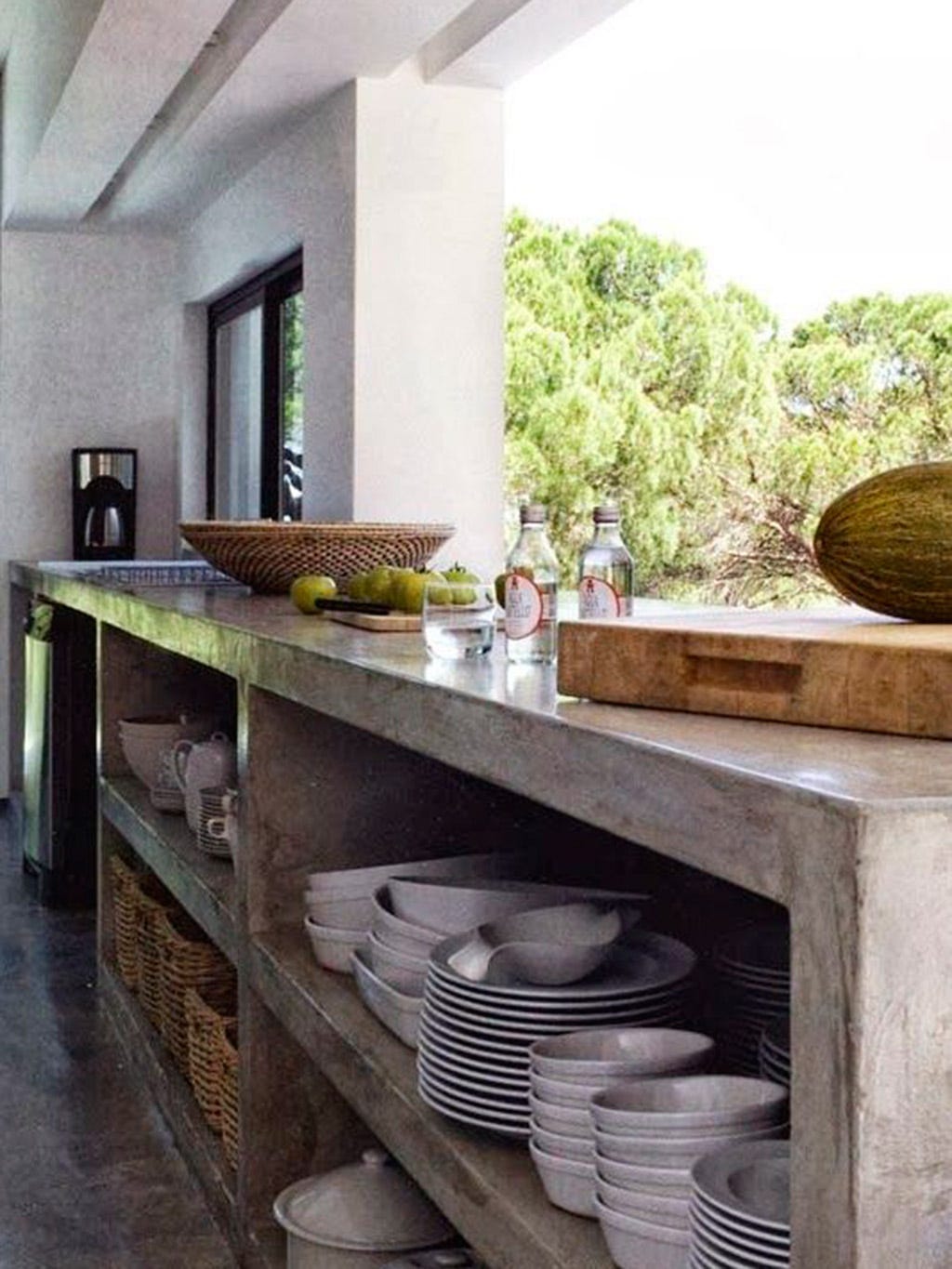 cocina exterior de cemento pulido