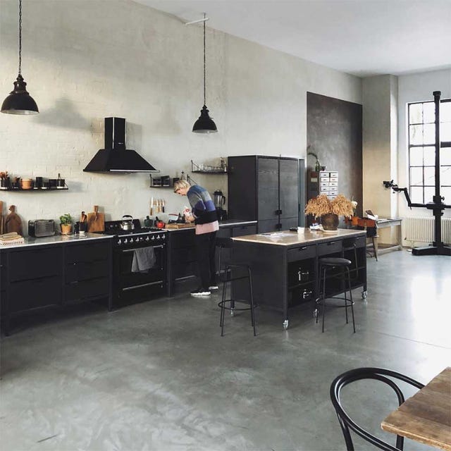 Floor, Room, Countertop, Furniture, Interior design, Kitchen, Property, Flooring, Tile, Ceiling, 